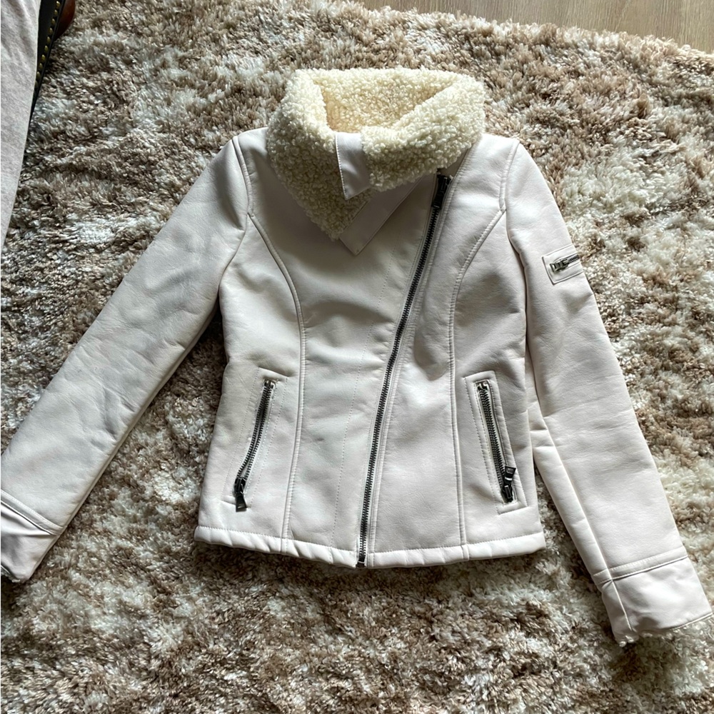 Guess jacket (Size XS)